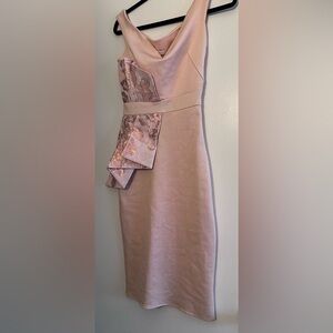 Elegant blush Pink Dress with Floral Accents size 8